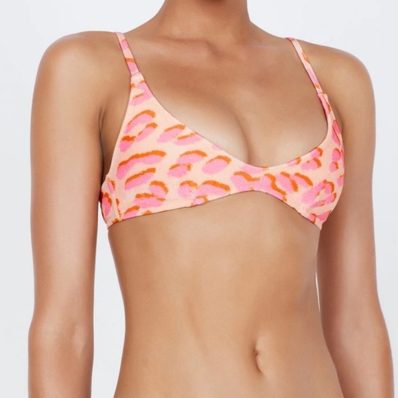 Triangl Maia Pearl Velvet Bikini Top - Picture 7 of 7